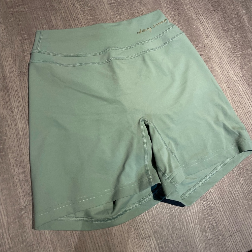 Gymshark X Whitney Simmons V2 Scrunch Short